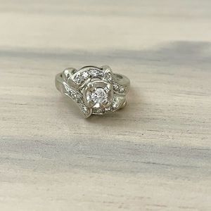 Vintage Antique Diamond Wedding Ring White Gold 14K Curved Band Design